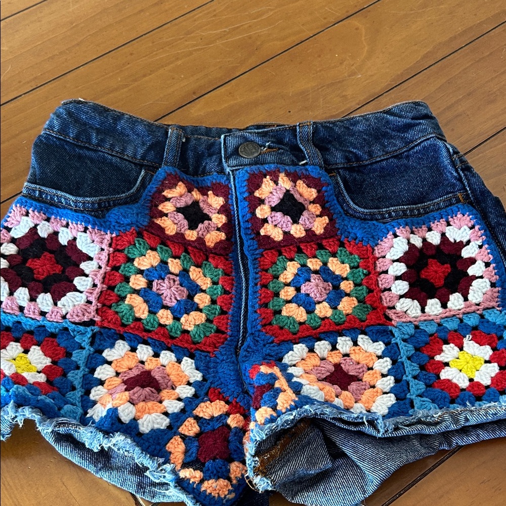 Farm Rio for Anthropologie Crochet Shorts Colorful Boho Knit Size 25